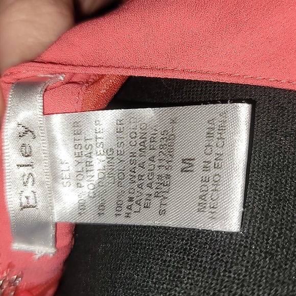 NWOT Esley sleeveless dress - Picture 5 of 5